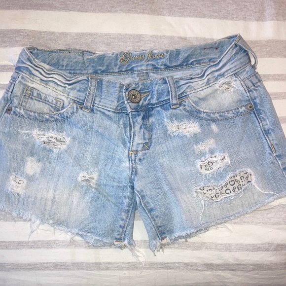 | Guess Jean Shorts | - Picture 1 of 4